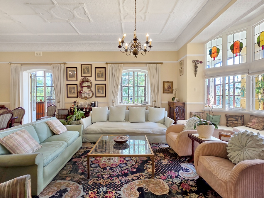 6 Bedroom Property for Sale in Sea Point Western Cape